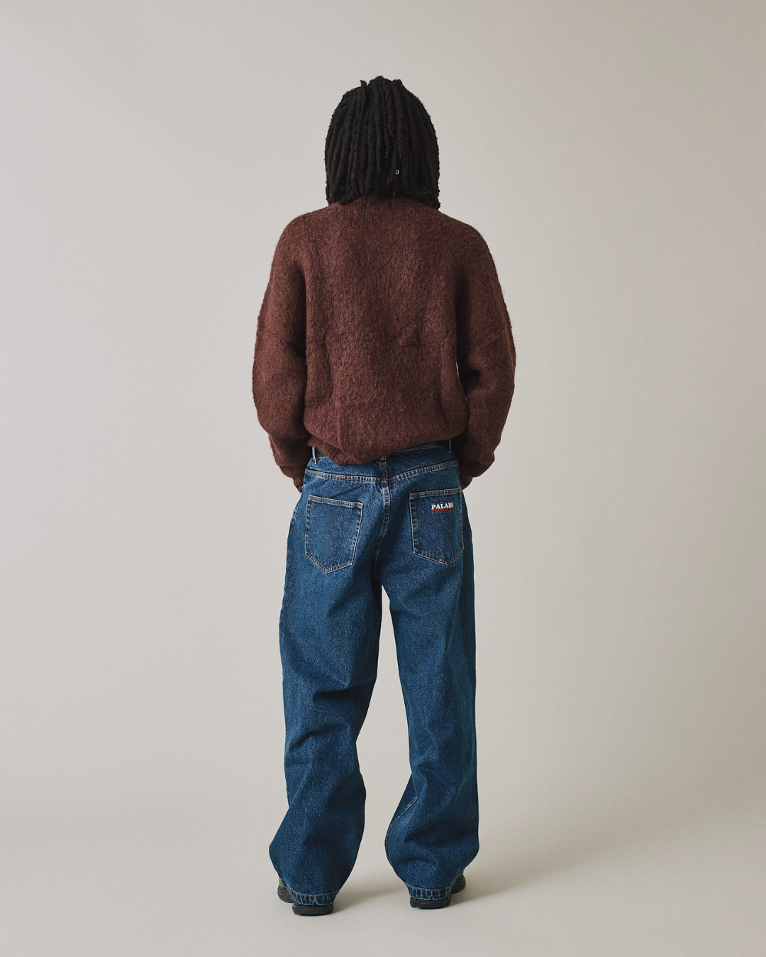 Knit O-Neck Sweater - Brown
