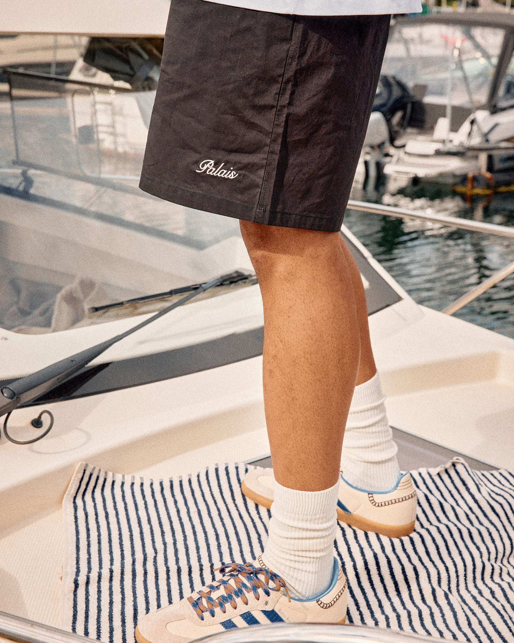 Palais Easy Shorts - Black