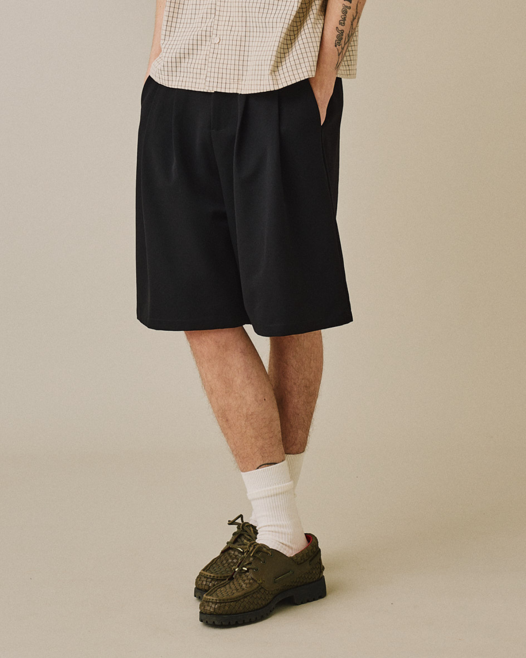 Relaxed Suit Shorts - Black