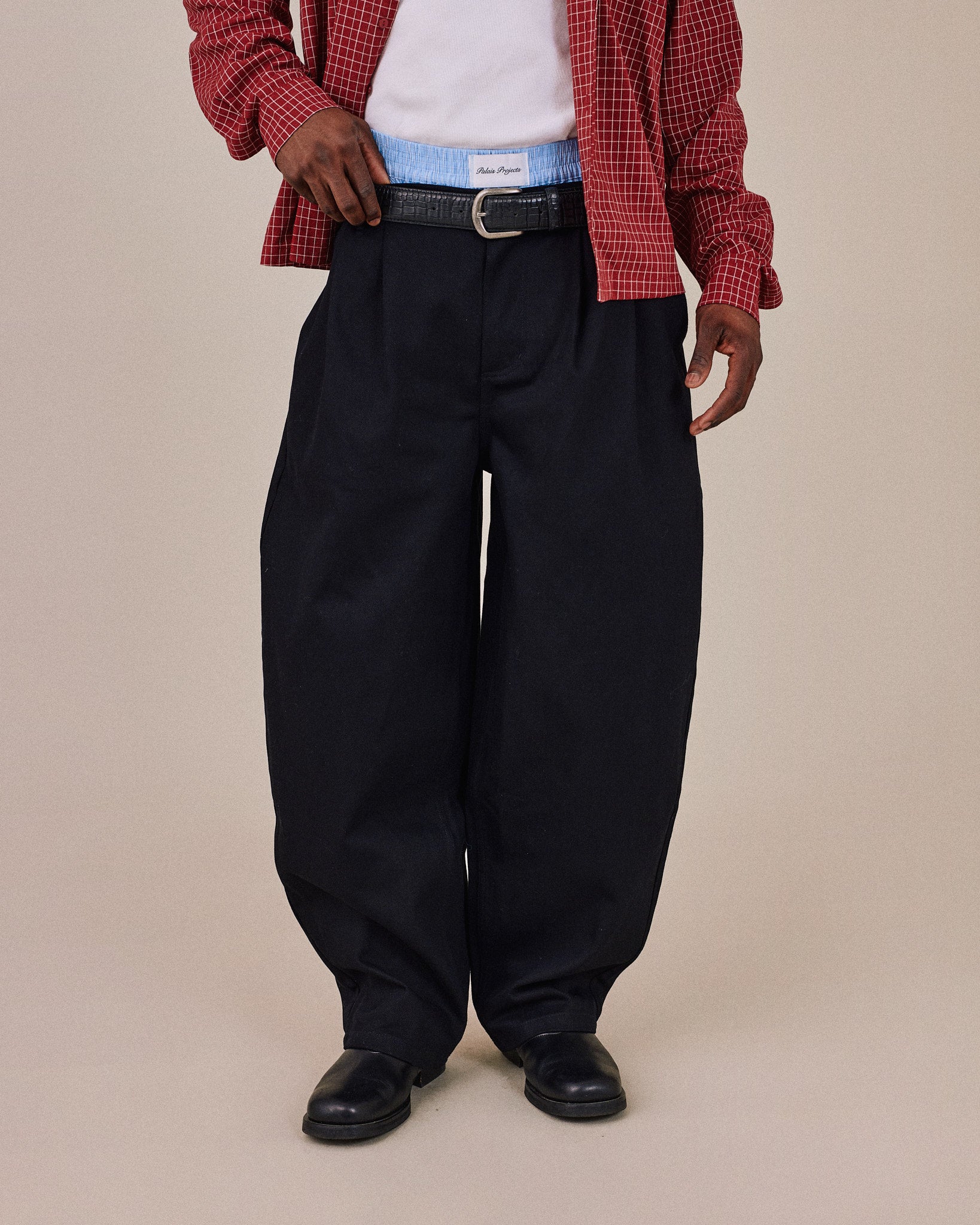 Baggy Pleated Jeans - Black