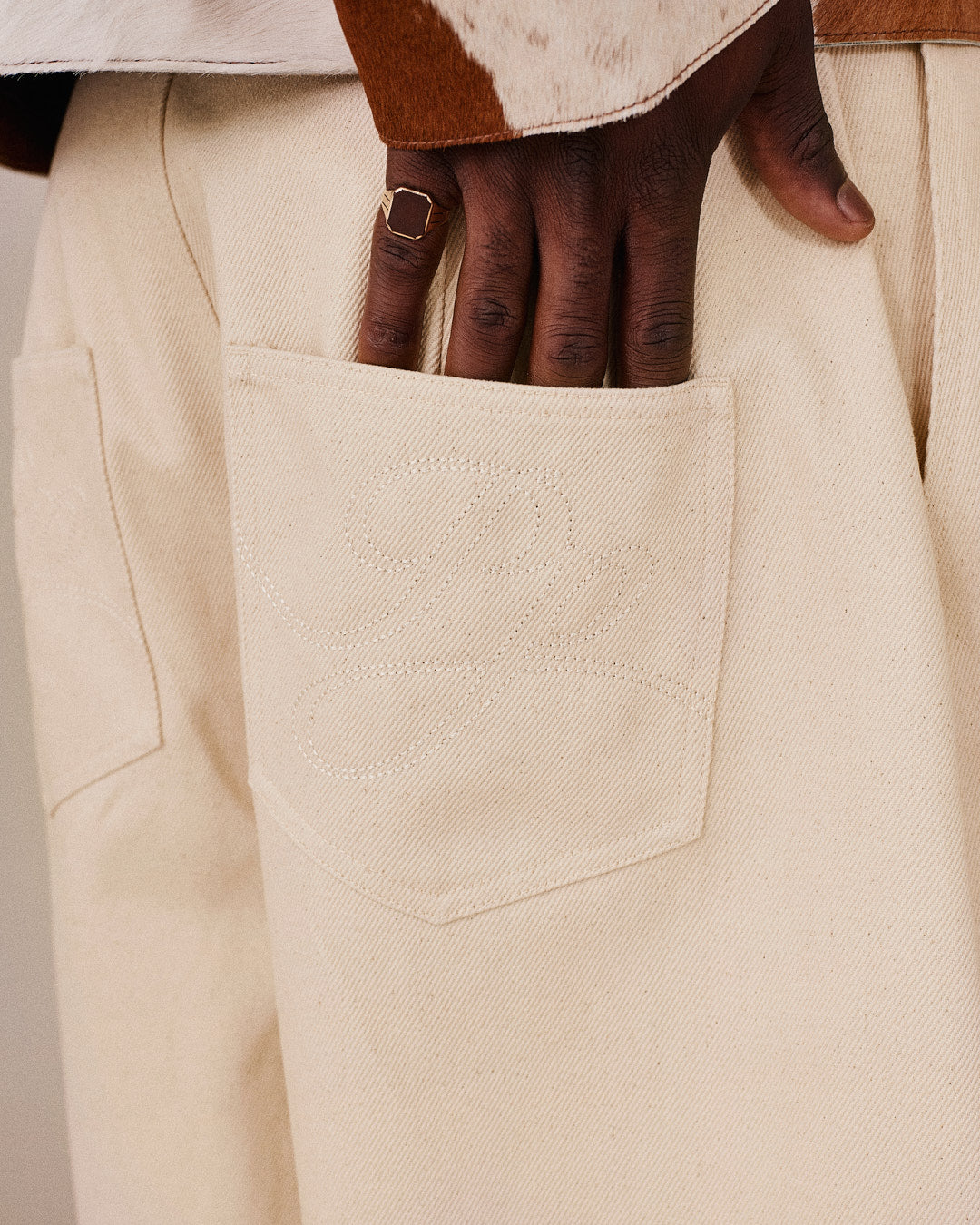 Baggy Pleated Jeans - Beige