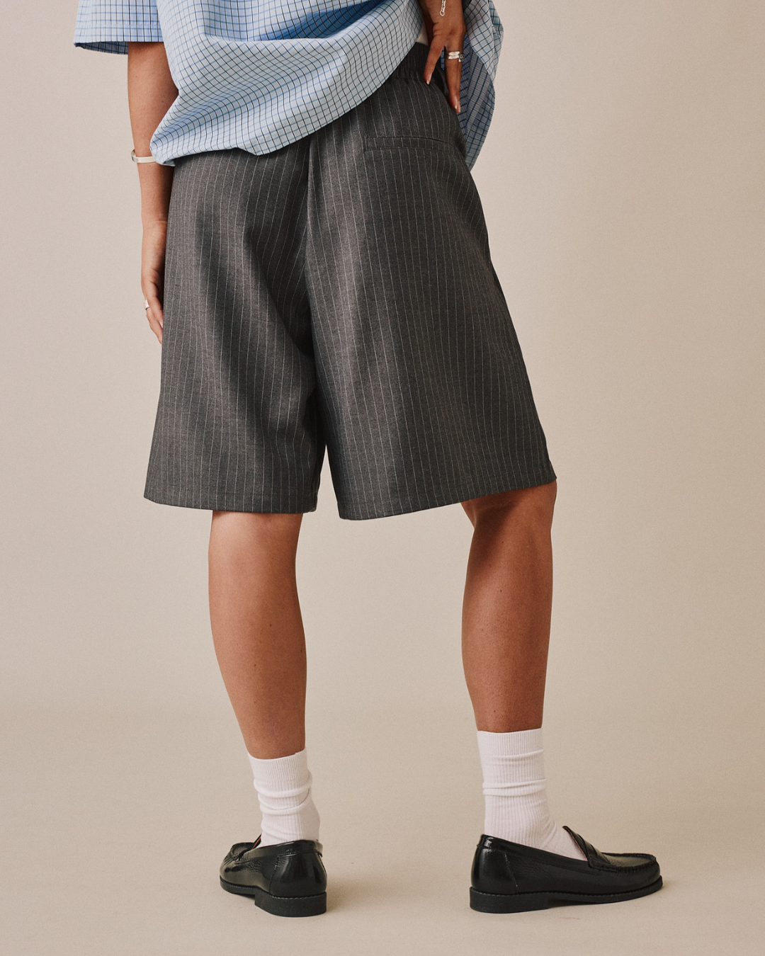 Relaxed Suit Shorts - Grey Stripe