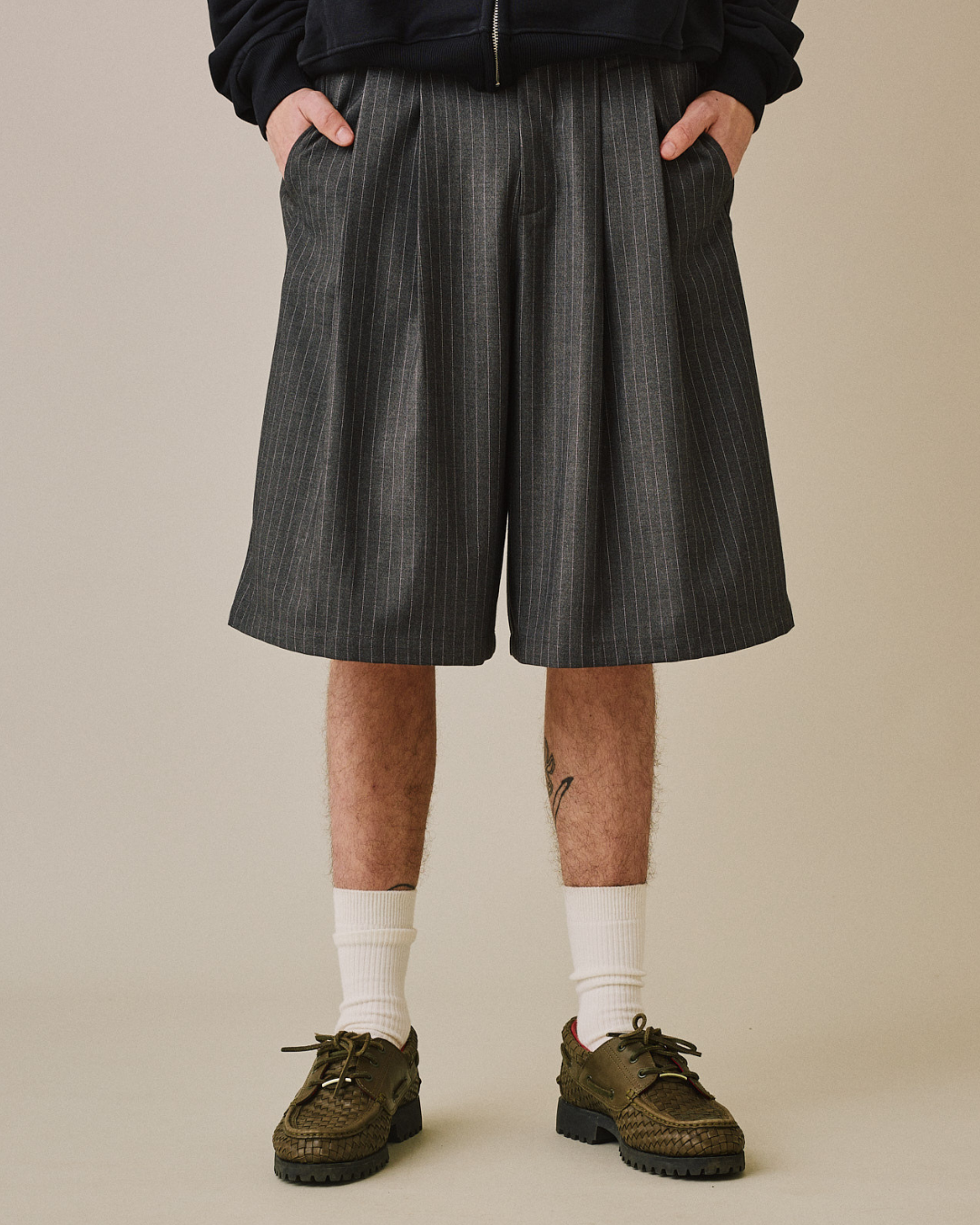 Relaxed Suit Shorts - Grey Stripe