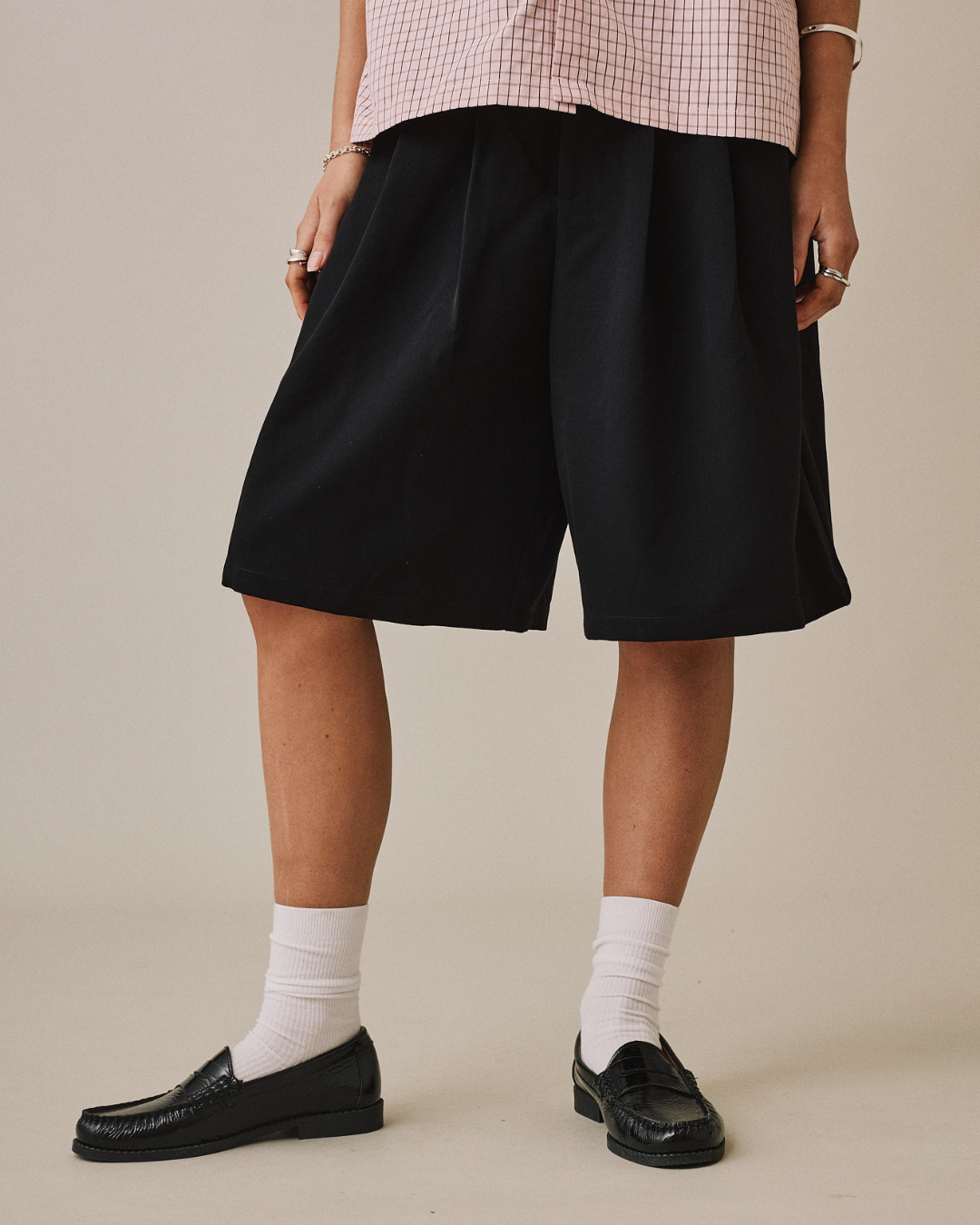 Relaxed Suit Shorts - Black