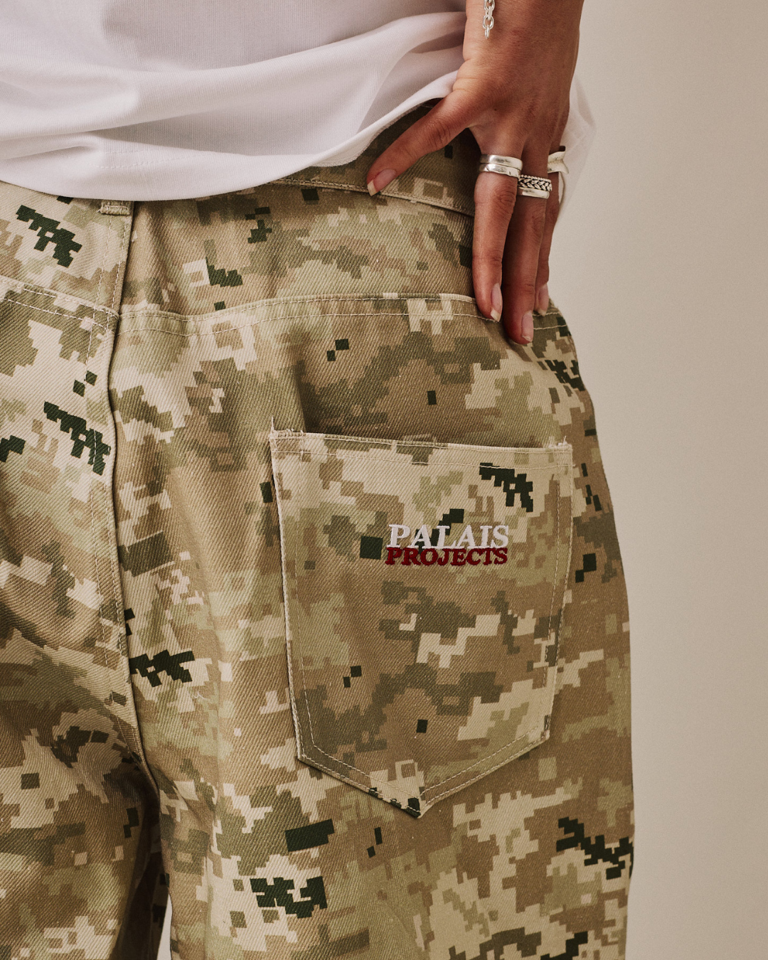 Baggy Canvas Jorts - Camo