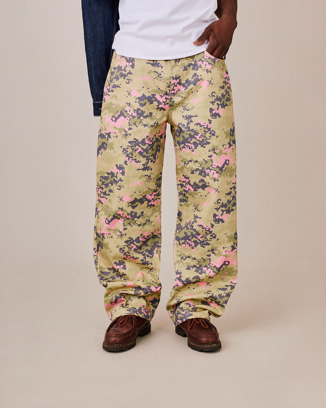 Baggy Canvas Pants - Green/Pink Camo