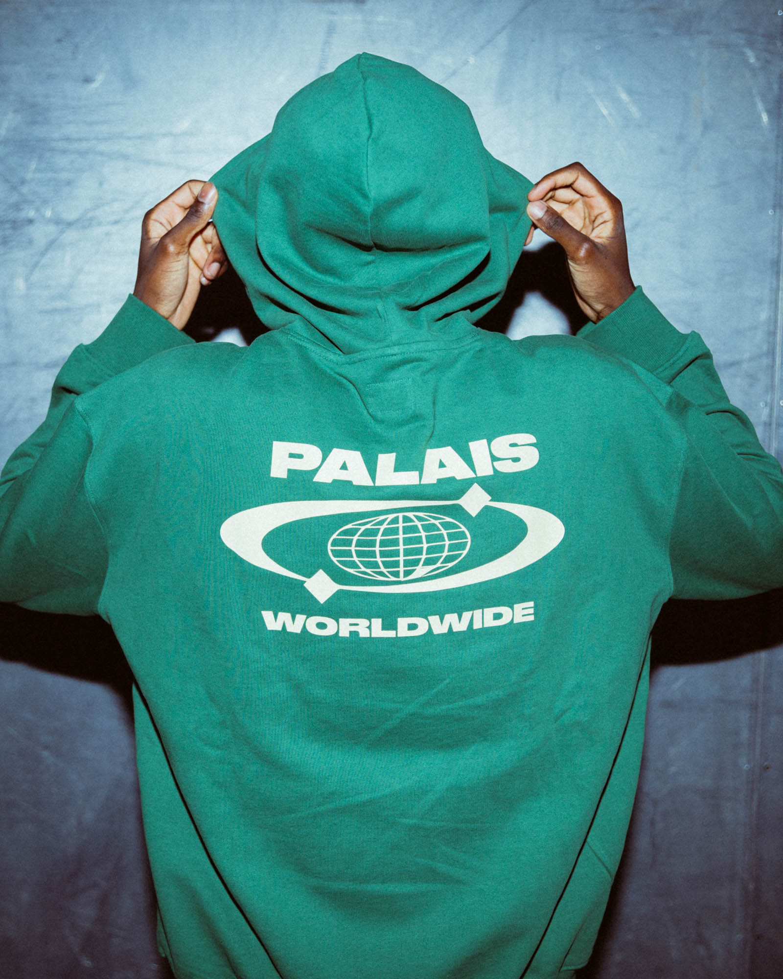 WORLDWIDE HOODIE