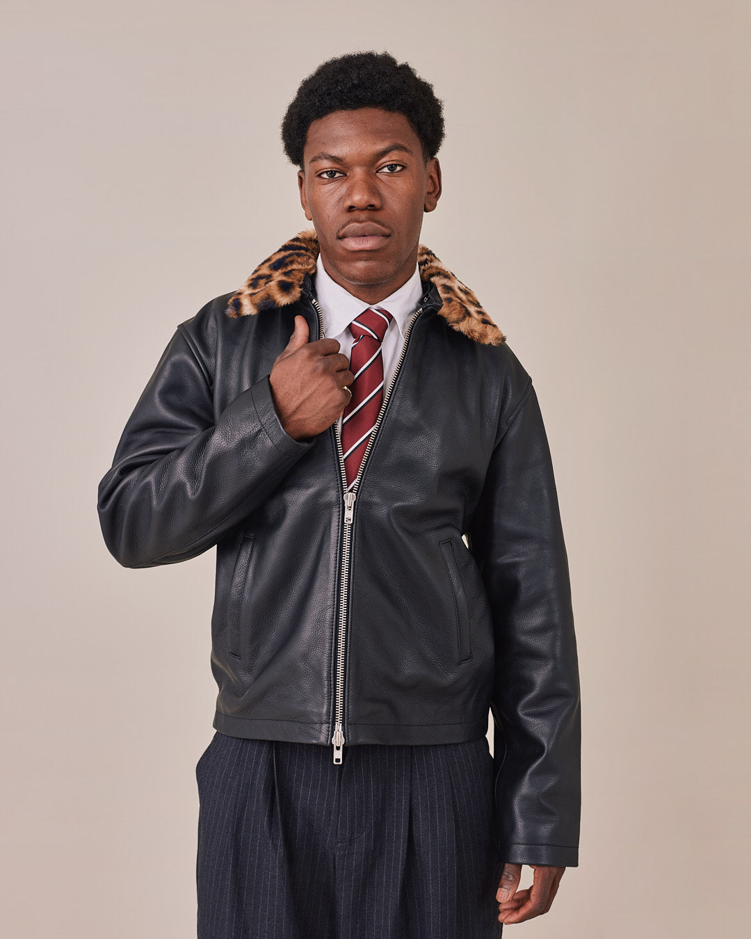 Pebbled Leather Jacket w. Fur Collar - Black