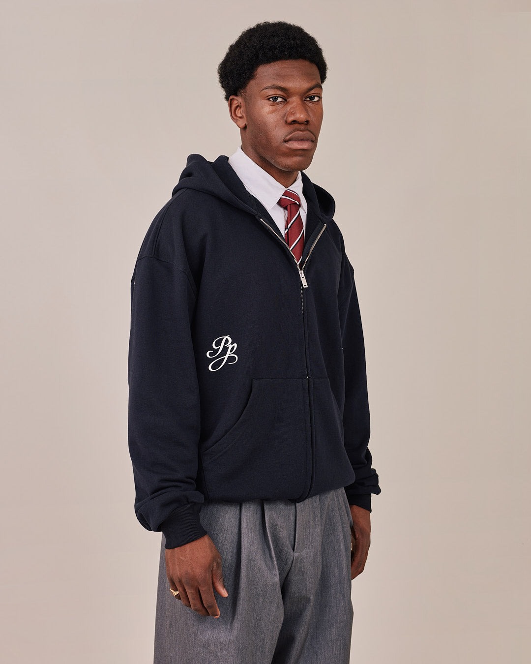 Box Fit Heavy World Tour Zip Hoodie - Black
