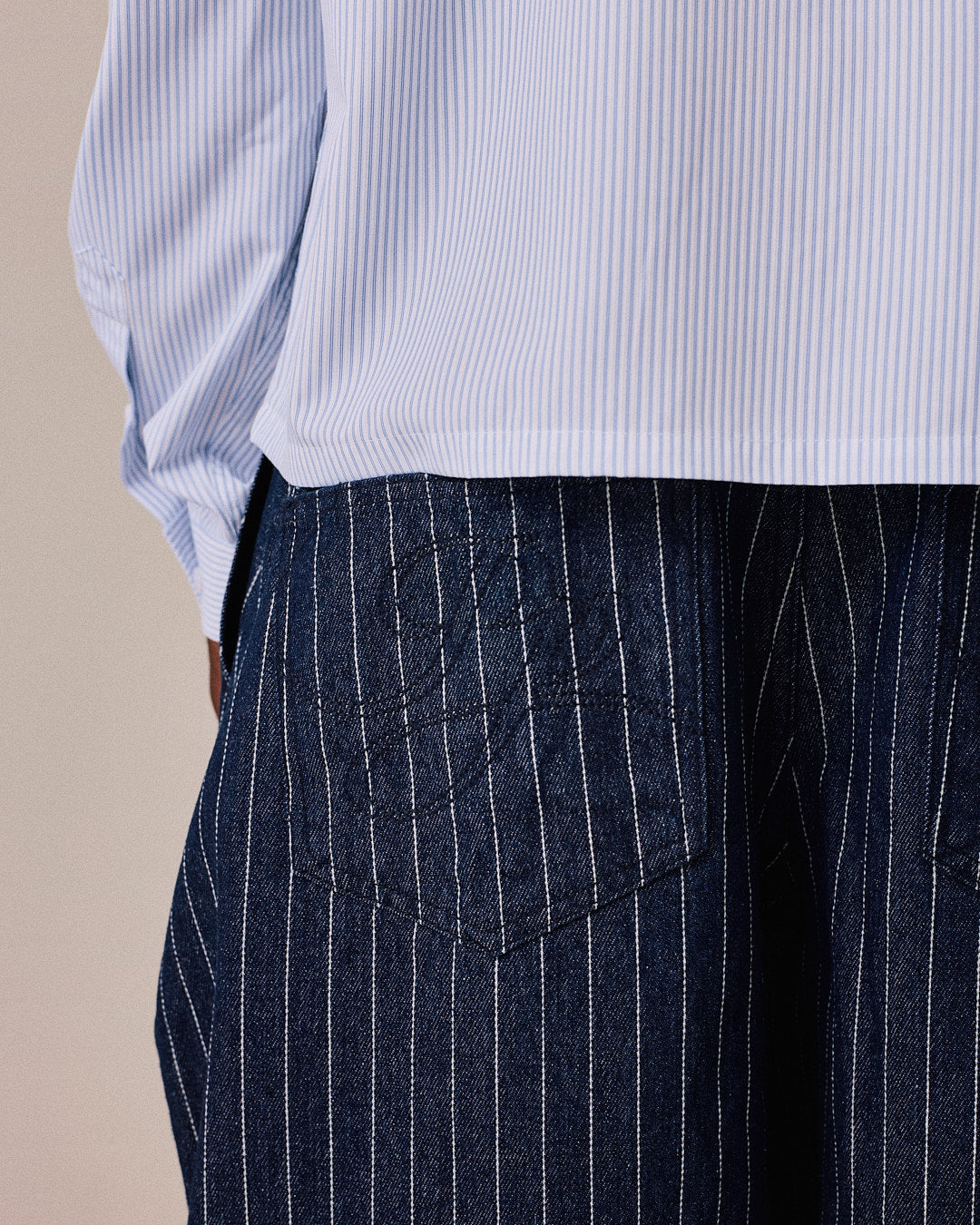 Baggy Pleated Jeans - Stripe