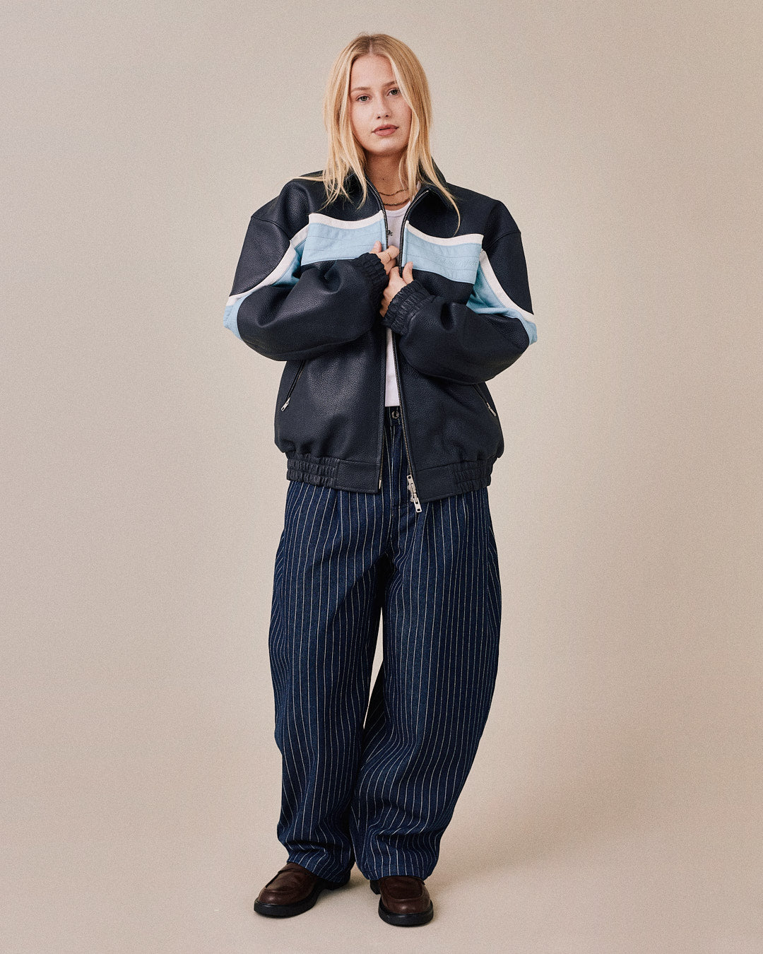 Baggy Pleated Jeans - Stripe